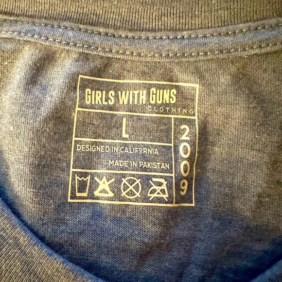 Women’s Girls With Guns Long Sleeve Tee Shirt - Picture 3 of 5